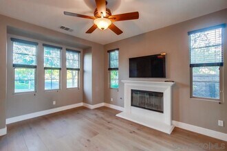 8297 Katherine Claire Ln in San Diego, CA - Building Photo - Building Photo