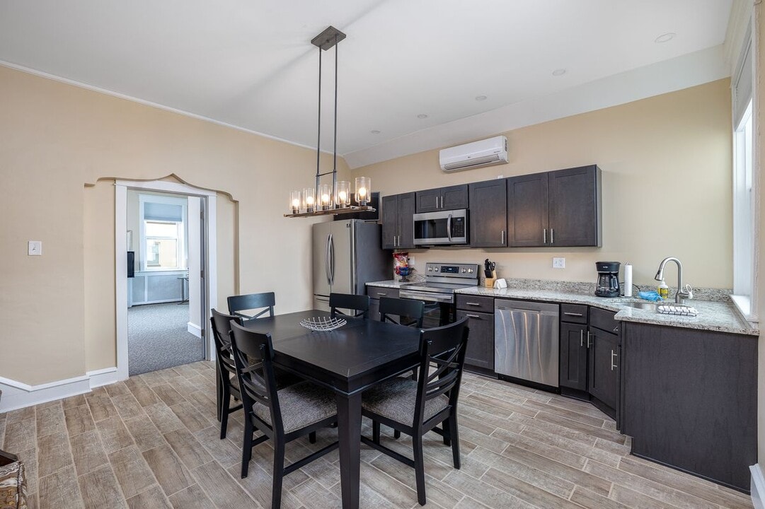 1131 Callowhill St in Philadelphia, PA - Foto de edificio