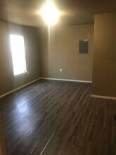 526 46th St in Lubbock, TX - Building Photo - Building Photo