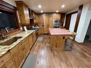 361 Ontario Ave in Park City, UT - Building Photo - Building Photo