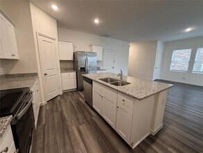 609 Delaware Ave in Princeton, TX - Building Photo - Building Photo