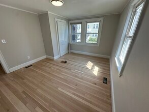 25 Kirkwood Rd in Boston, MA - Building Photo - Building Photo