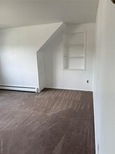 28 Lenox Ave in Westbury, NY - Building Photo - Building Photo