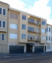 1721 Chestnut St in San Francisco, CA - Building Photo - Building Photo