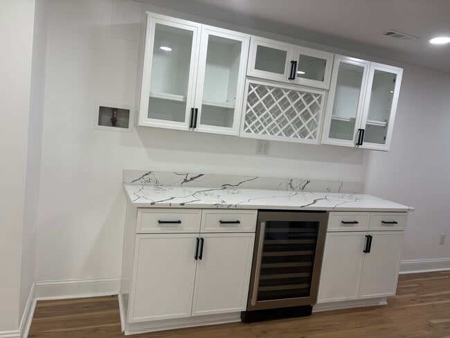 104 Silview Ave, Unit 104a