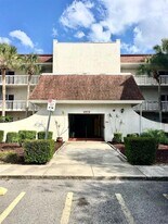 4575 S Texas Ave in Orlando, FL - Building Photo