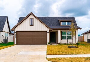 31806 Whittis Hl Wy in Fulshear, TX - Building Photo