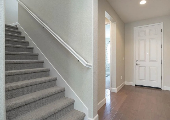 466 Ventana in Tracy, CA - Building Photo - Building Photo