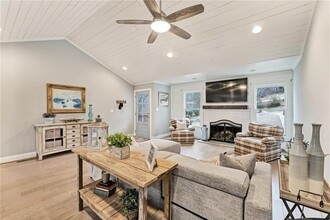 5235 Lanier Ln in Cumming, GA - Building Photo - Building Photo