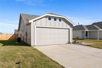 1645 Stellar Sea Ln in Fort Worth, TX - Building Photo - Building Photo