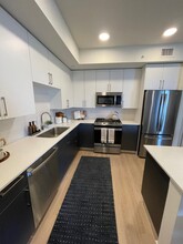 2415 NE 194th St, Unit A2 in Miami, FL - Building Photo - Building Photo
