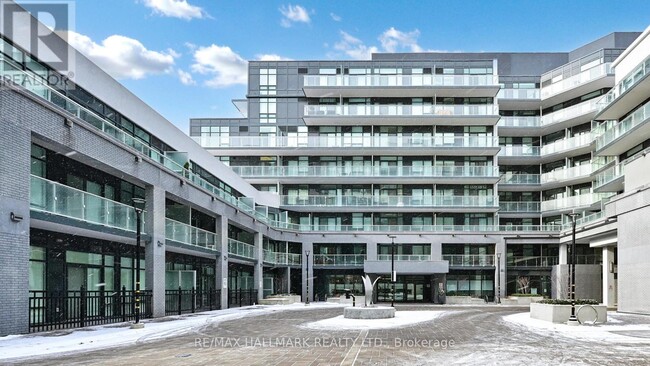 621-621 Sheppard Ave E in Toronto, ON - Building Photo - Building Photo