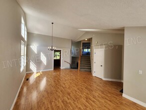 15926 SW Hampshire Terrace in Tigard, OR - Building Photo - Building Photo