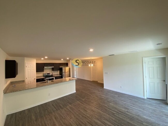 1035 Nomad Rd in Punta Gorda, FL - Building Photo - Building Photo