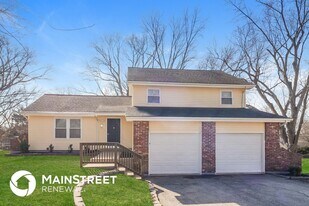 813 NE 113th Terrace, Unit 2O-02 in Kansas City, MO - Building Photo