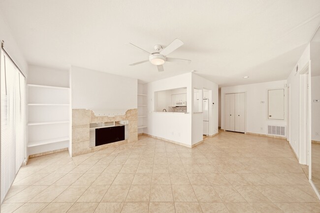 2333 Bering Dr in Houston, TX - Building Photo - Building Photo