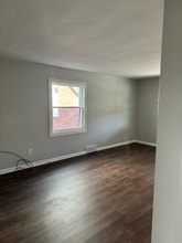 1933 Woodmont Ave in New Kensington, PA - Building Photo - Building Photo