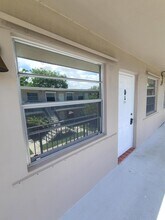 1250 Old Boynton Road in Boynton Beach, FL - Building Photo - Building Photo