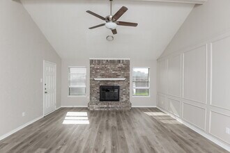 2609 S Meadow Dr in Fort Worth, TX - Building Photo - Building Photo