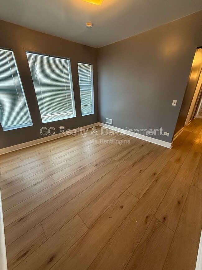 3302 W Fulton Blvd in Chicago, IL - Building Photo - Building Photo