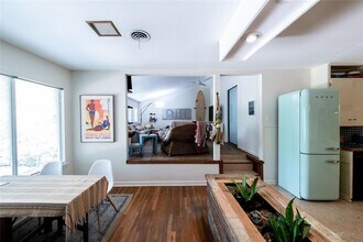 2803 S 5th St in Austin, TX - Building Photo - Building Photo
