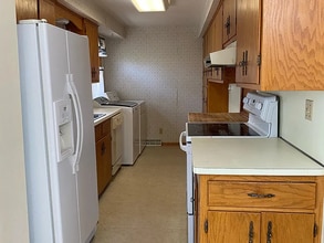 914 Sommerville St S in Shakopee, MN - Building Photo - Building Photo