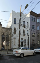120 Jackson St in Hoboken, NJ - Building Photo