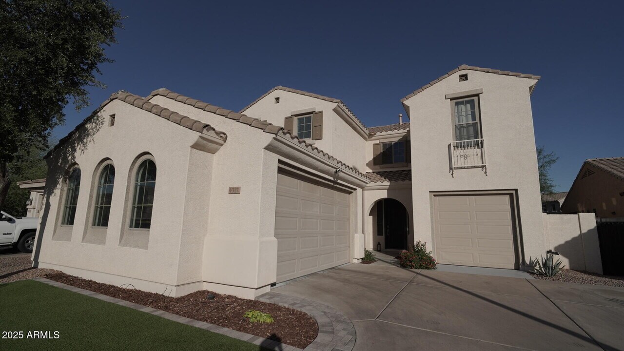 4317 S Ranger Trail in Gilbert, AZ - Building Photo