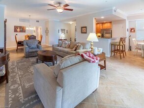 9115 Napoli Ct, Unit 101 in Naples, FL - Building Photo - Building Photo