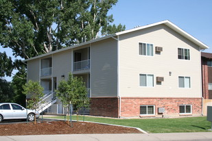 2147 27th Avenue Ct Apartments