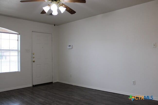 5402 Lauren Lea Dr in Killeen, TX - Building Photo - Building Photo