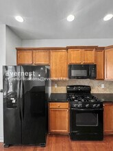 8730 Macedonia Lake Dr in Cary, NC - Building Photo - Building Photo