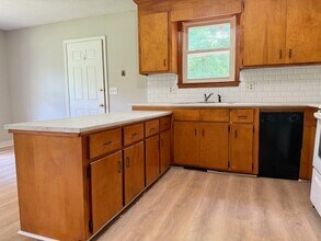 1203 Furches Ave in Florence, SC - Building Photo - Building Photo