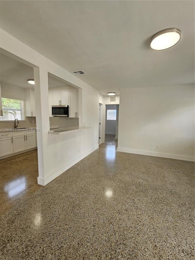 1112 NW 15th Ave in Fort Lauderdale, FL - Building Photo - Building Photo