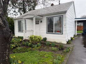 1432 Park Ave NE in Salem, OR - Building Photo