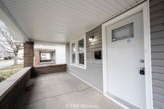 281 N Mount Street in Indianapolis, IN - Building Photo - Building Photo