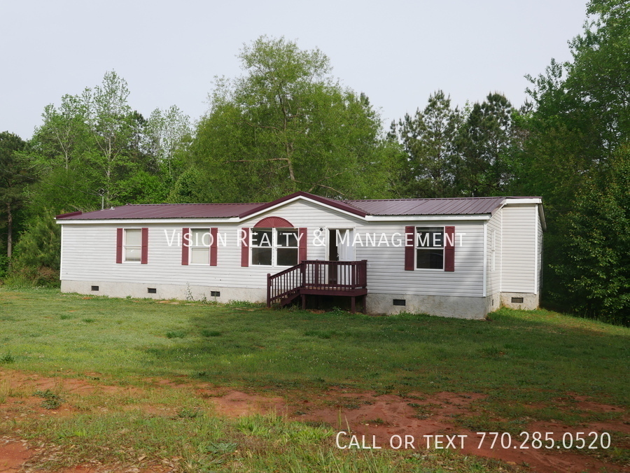 21 Watercrest Ln in Carrollton, GA - Building Photo