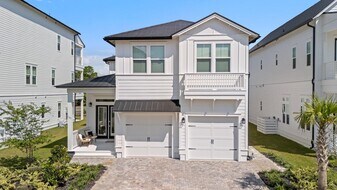 105 Seaboard Ln in Santa Rosa Beach, FL - Building Photo