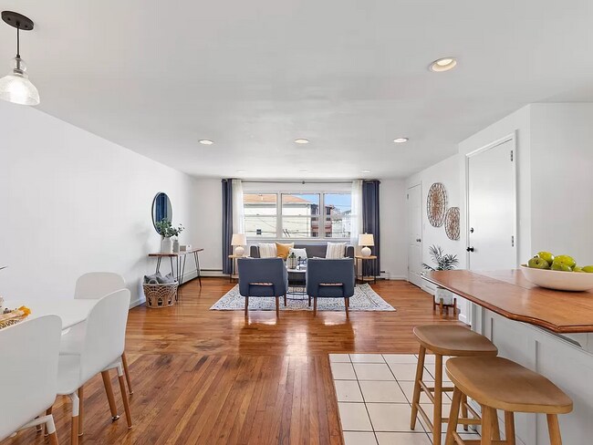 104 Central Ave | Rentals in Jersey City, NJ