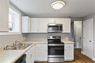 401 S Cherry St in Seneca, SC - Building Photo - Building Photo