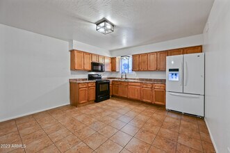 2650 E McKellips Rd in Mesa, AZ - Building Photo - Building Photo