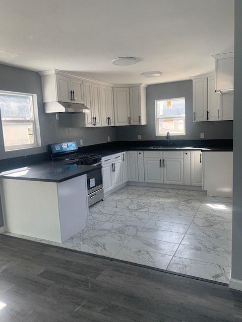 property at 13922 De Alcala Dr
