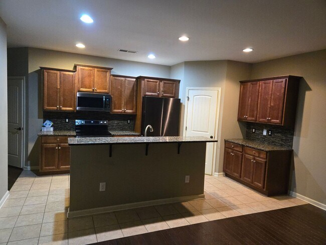 163 Sunset Ln in Woodstock, GA - Building Photo - Building Photo