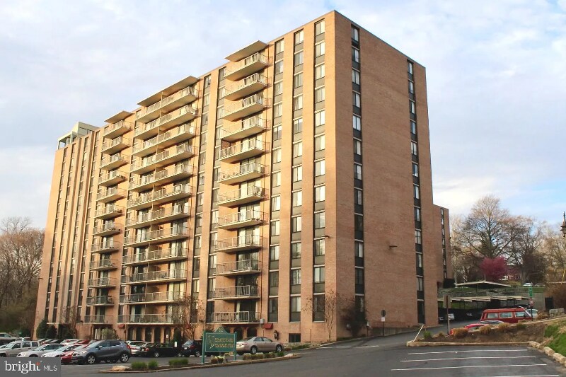 801 Yale Ave in Swarthmore, PA - Building Photo