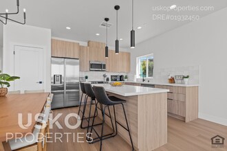 4845 Chippendale Dr in Sacramento, CA - Building Photo - Building Photo