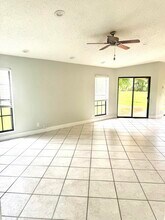 1732 Shoreside Cir in Wellington, FL - Building Photo - Building Photo