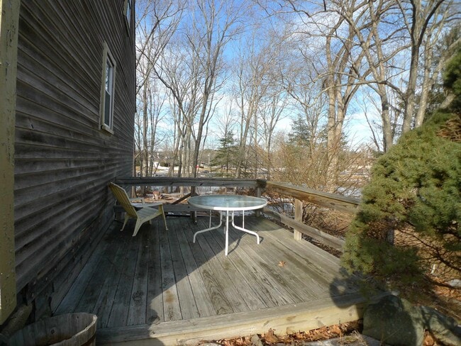 132 Portsmouth Ave in Stratham, NH - Building Photo - Building Photo