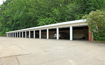 Crestview Apartments in Euclid, OH - Building Photo - Building Photo