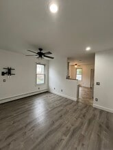 120 Maltby St in Shelton, CT - Building Photo - Building Photo