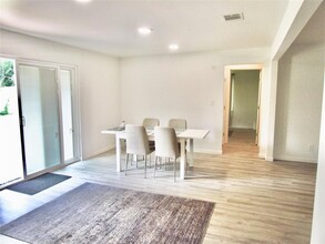 639 Feamster Dr in Houston, TX - Foto de edificio - Building Photo